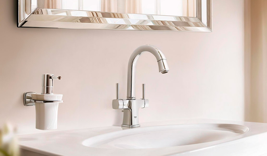 Смеситель для раковины двухвентильный Grohe Grandera