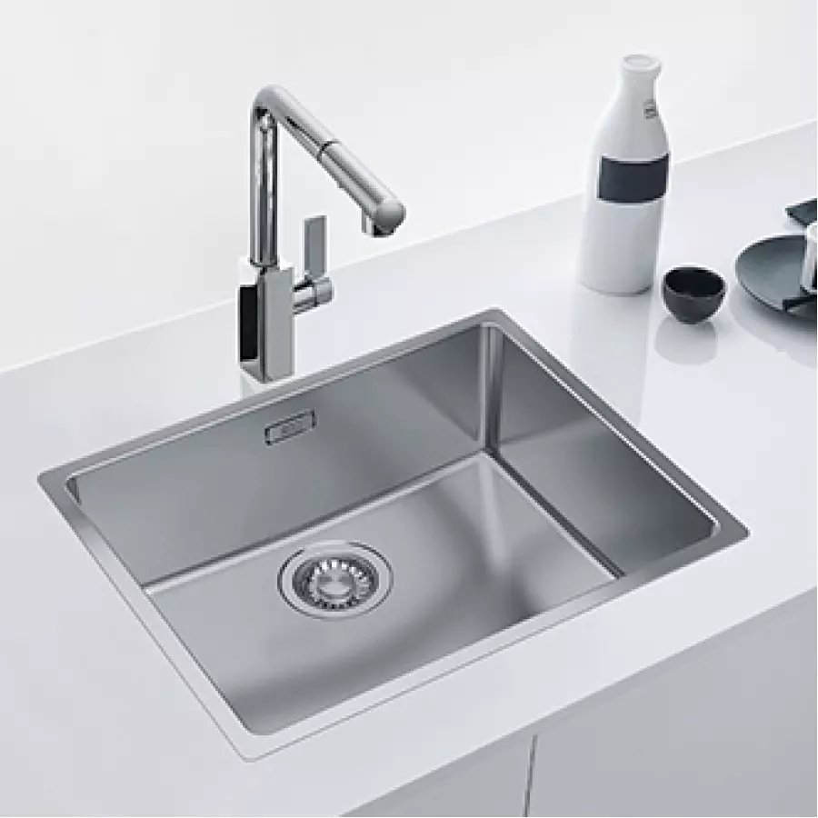 Кухонная мойка Franke Maris MRX 210-50, накладная, вентиль,сифон, 54х44, сталь матовая (127.0598.747) - Фото 2