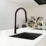 Змішувач для кухні Franke Maris Slim J Pull Down, висувний вилив, підведення питної води, чорний матовий (120.0730.911) - Фото 2