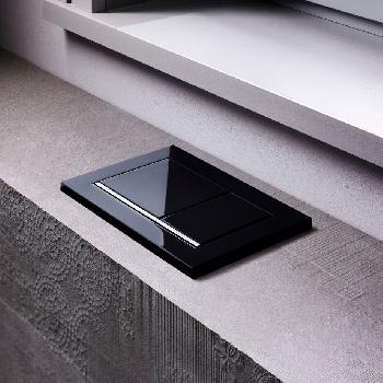 Клавіша змиву Geberit Sigma30 пластик, чорний/глянсовий хром/чорний (115.883.KM.1)