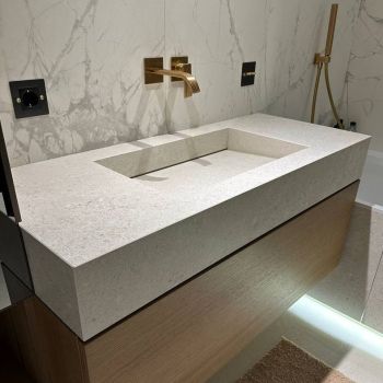 Умивальник підвісний Luxestone 120x55x16 см з керамограніту, під донний клапан, злив конверт (Stonesink_model_10_4)